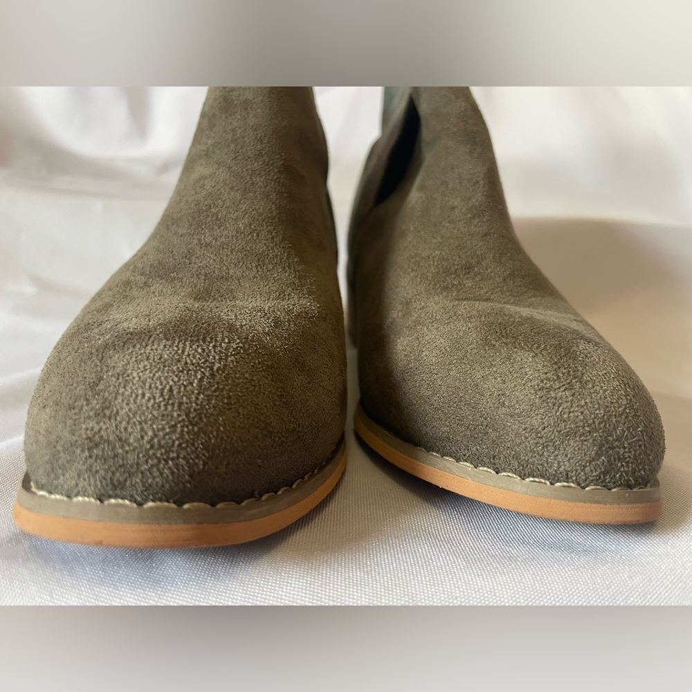 EUC Boutique Corky’s Camouflage Ankle Boots - Picture 5 of 8